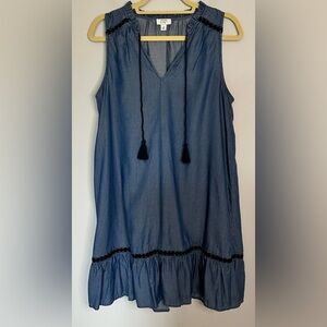 Crown & Ivy Blue sleeveless preppy Ruffled Top